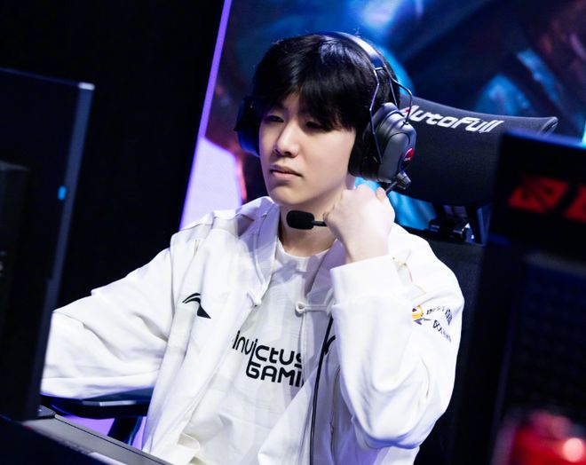 更让公牛头 更让公牛头